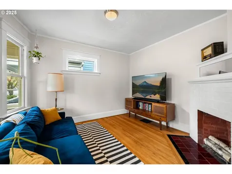 3546 SE Morrison Street Portland OR 97214