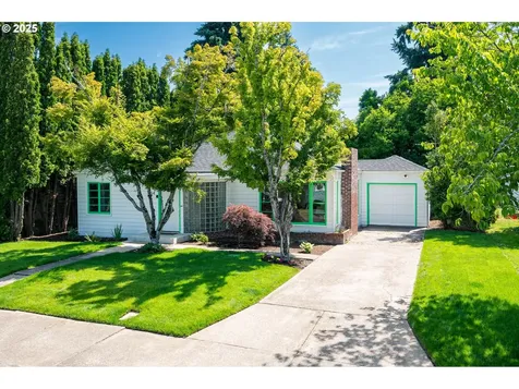 264 NW Ebberts Avenue Hillsboro OR 97124