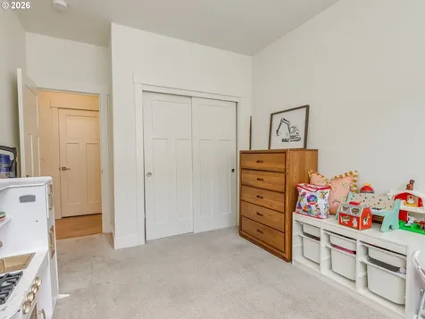 2893 4th Street Hubbard OR 97032