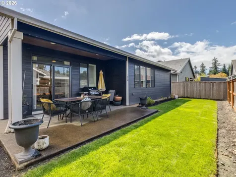 2893 4th Street Hubbard OR 97032