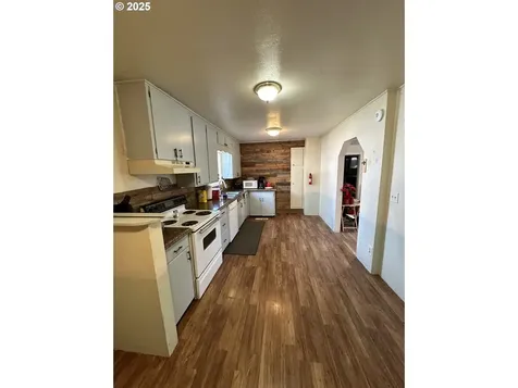 769 NE Christian Street Myrtle Creek OR 97457