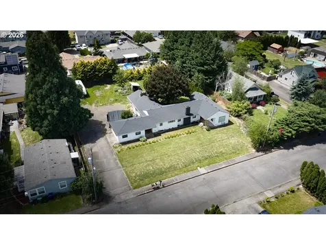 590 N Pershing Street Mt. Angel OR 97362
