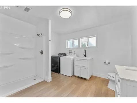 590 N Pershing Street Mt. Angel OR 97362
