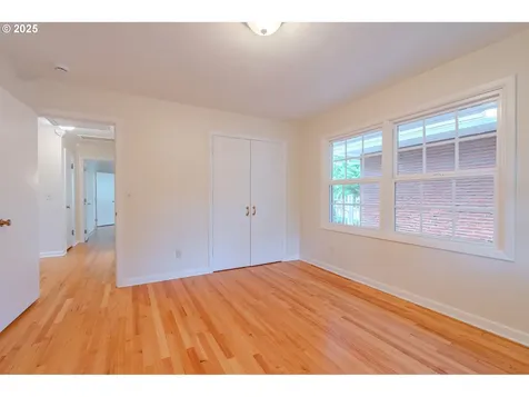 1418 Grand Place Vancouver WA 98661