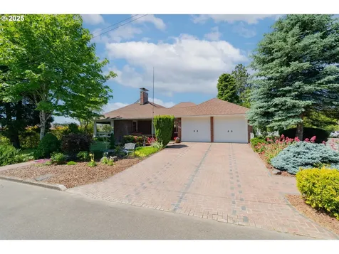 1418 Grand Place Vancouver WA 98661
