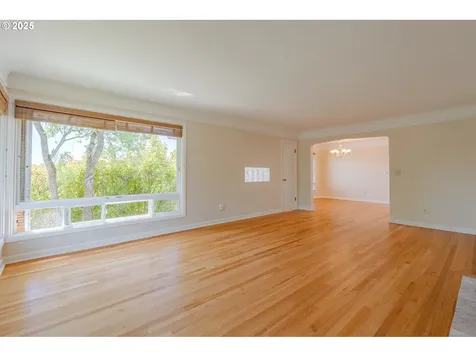 1418 Grand Place Vancouver WA 98661