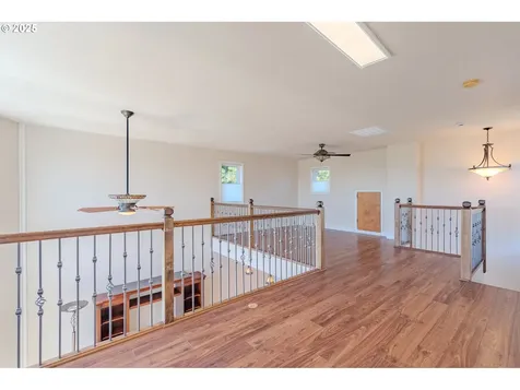 1418 Grand Place Vancouver WA 98661