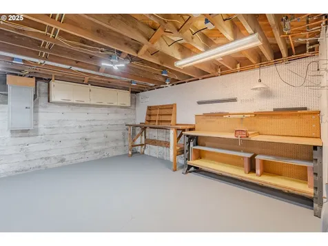 1418 Grand Place Vancouver WA 98661