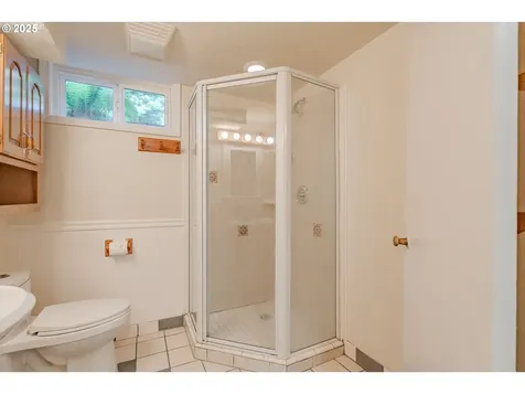 1418 Grand Place Vancouver WA 98661