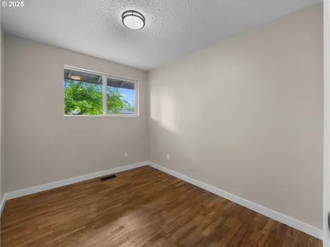 24033 SE Oak Street Gresham OR 97030