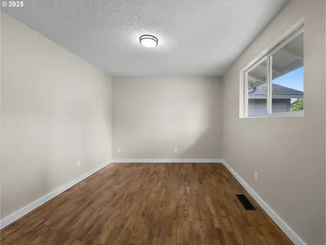 24033 SE Oak Street Gresham OR 97030