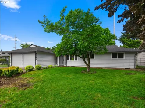 24033 SE Oak Street Gresham OR 97030