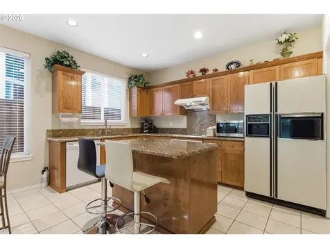 9016 SE Emily Park Way Happy Valley OR 97086