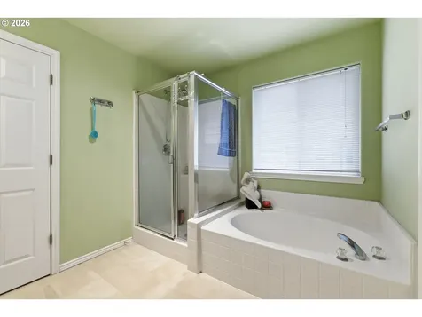 9016 SE Emily Park Way Happy Valley OR 97086