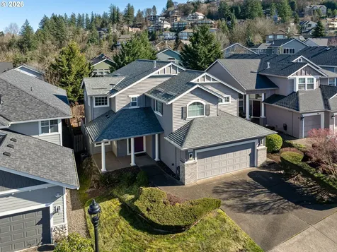 9016 SE Emily Park Way Happy Valley OR 97086