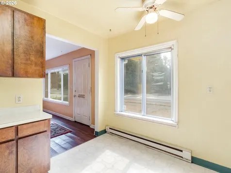 1820 E 33rd Street Vancouver WA 98663
