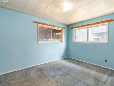 1820 E 33rd Street Vancouver WA 98663