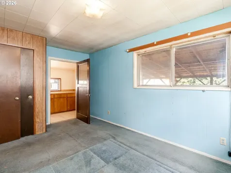 1820 E 33rd Street Vancouver WA 98663