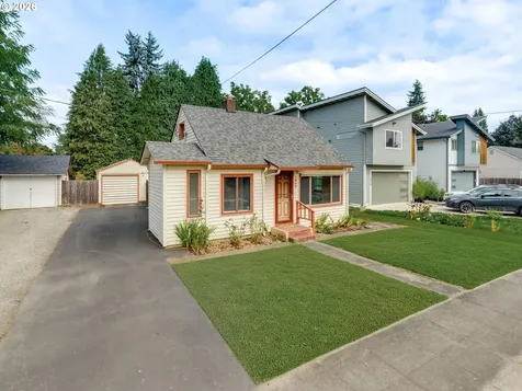 1820 E 33rd Street Vancouver WA 98663