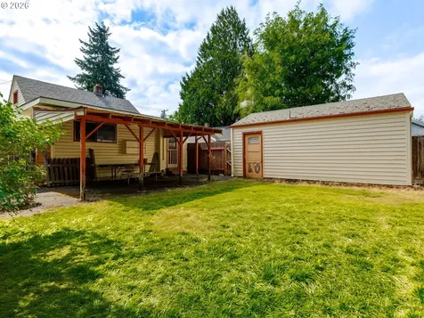 1820 E 33rd Street Vancouver WA 98663