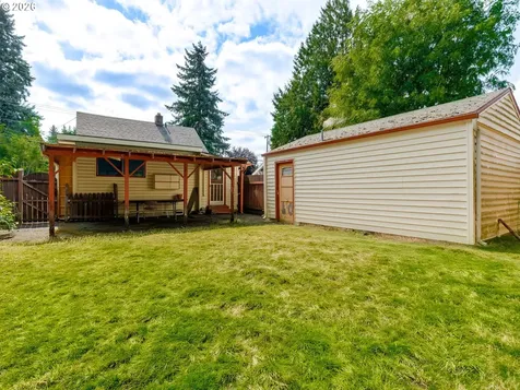 1820 E 33rd Street Vancouver WA 98663