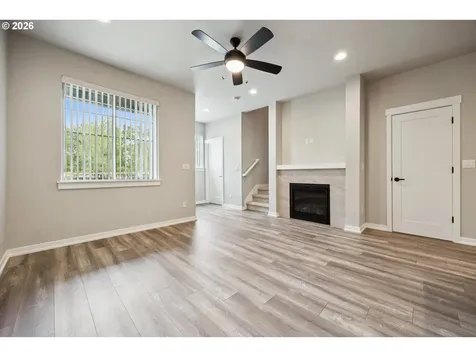 8157 SE Vermont Street Hillsboro OR 97123
