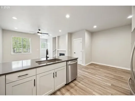8157 SE Vermont Street Hillsboro OR 97123
