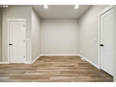 8157 SE Vermont Street Hillsboro OR 97123