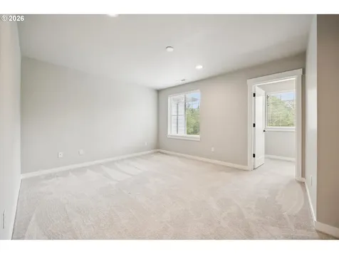 8157 SE Vermont Street Hillsboro OR 97123