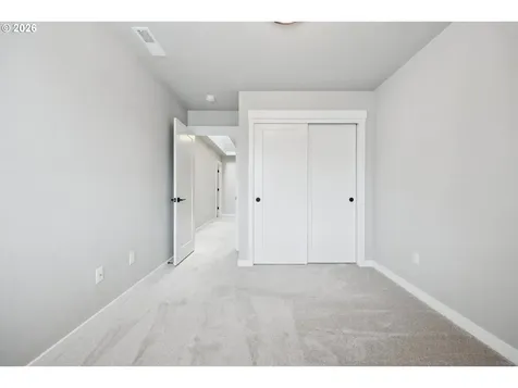 8157 SE Vermont Street Hillsboro OR 97123