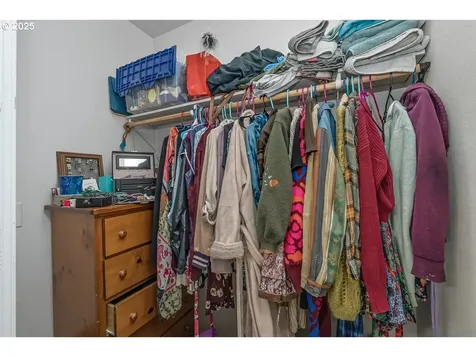 59 Lund Drive Eugene OR 97404