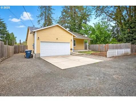 59 Lund Drive Eugene OR 97404