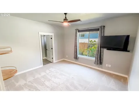 11214 NE 136th Avenue Vancouver WA 98682