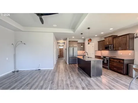 11214 NE 136th Avenue Vancouver WA 98682