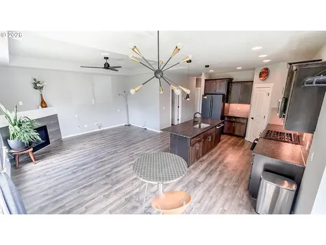 11214 NE 136th Avenue Vancouver WA 98682