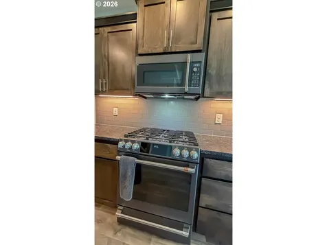 11214 NE 136th Avenue Vancouver WA 98682