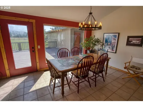 1684 Bz Glenwood Highway Glenwood WA 98619