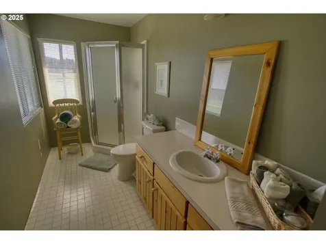 1684 Bz Glenwood Highway Glenwood WA 98619