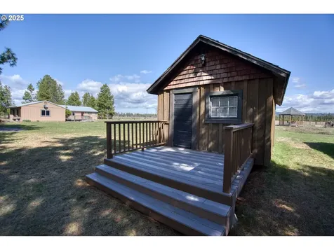 1684 Bz Glenwood Highway Glenwood WA 98619