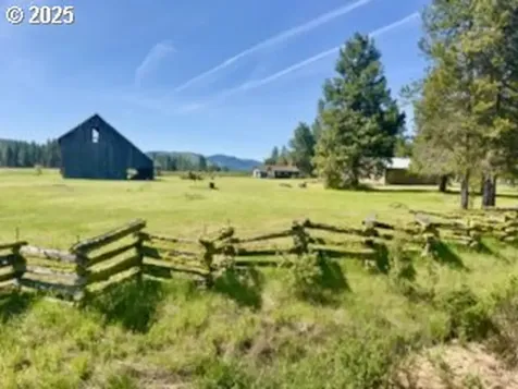 1684 Bz Glenwood Highway Glenwood WA 98619