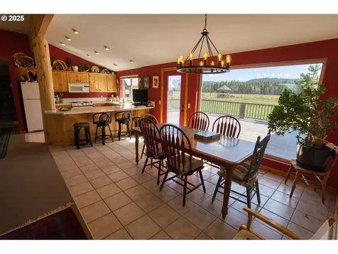 1684 Bz Glenwood Highway Glenwood WA 98619
