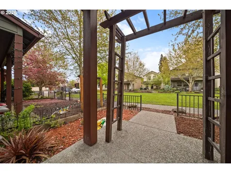 33590 SE Dill Place Scappoose OR 97056