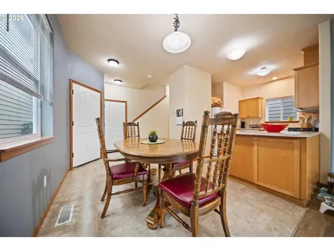 33590 SE Dill Place Scappoose OR 97056