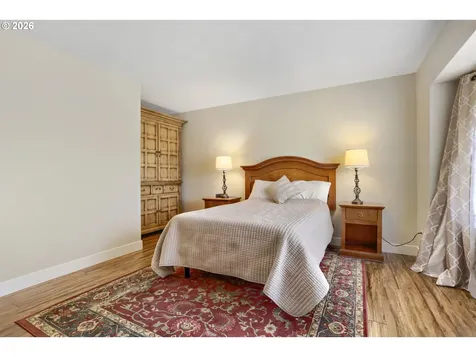 1357 SW Napoleon Place Troutdale OR 97060