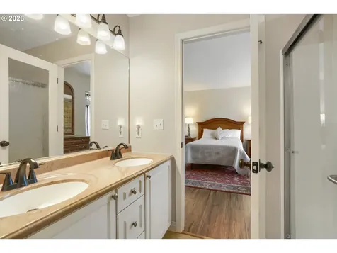 1357 SW Napoleon Place Troutdale OR 97060