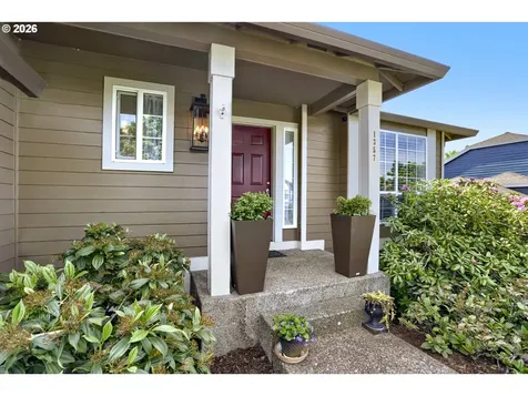1357 SW Napoleon Place Troutdale OR 97060