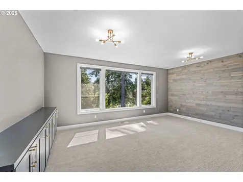 24755 SW Big Fir Road West Linn OR 97068