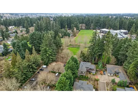19138 Pilkington Road Lake Oswego OR 97035