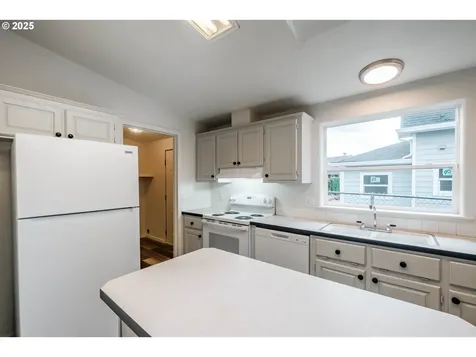 680 Cupids Court Woodburn OR 97071