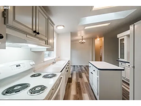 680 Cupids Court Woodburn OR 97071